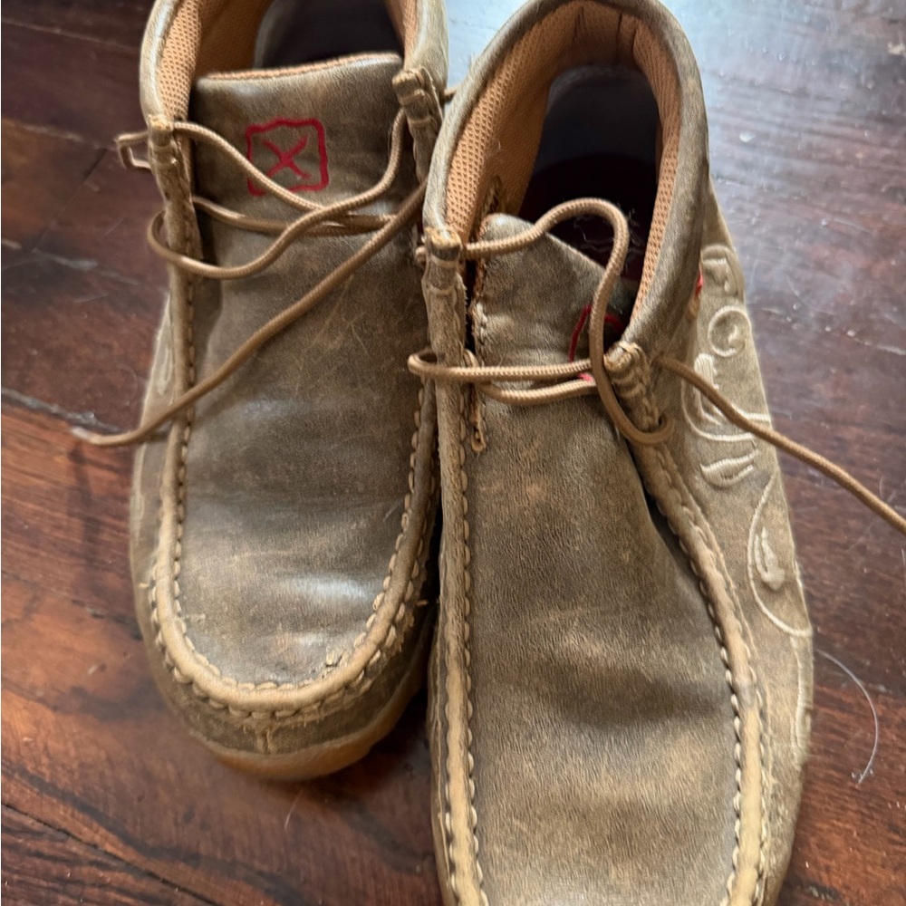 Twisted X Brown Leather Chukka Boots
